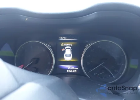 2017 Infiniti Q50 3.0T Premium z USA, uszkodzony, nr VIN JN1EV7AR6HM833788